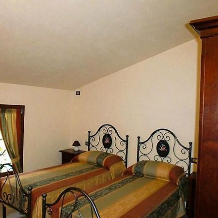 R&B Tana Delle Fate Bed & Breakfast Camugnano Exterior foto