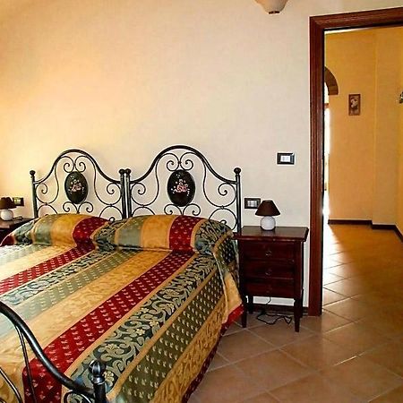 R&B Tana Delle Fate Bed & Breakfast Camugnano Exterior foto