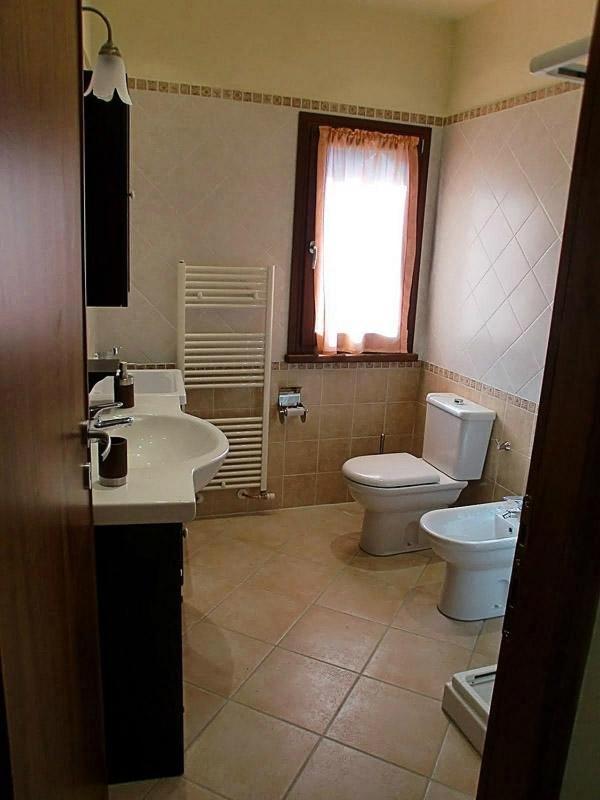 R&B Tana Delle Fate Bed & Breakfast Camugnano Exterior foto